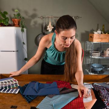 DSC01021_square_360x